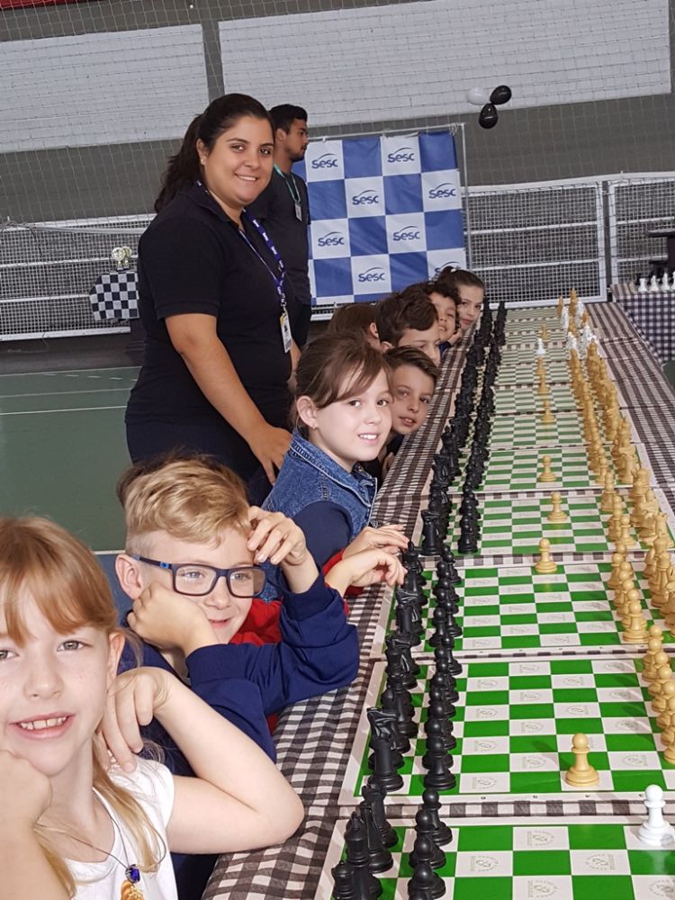 Notícia - Udesc Joinville fará partida simultânea de xadrez com