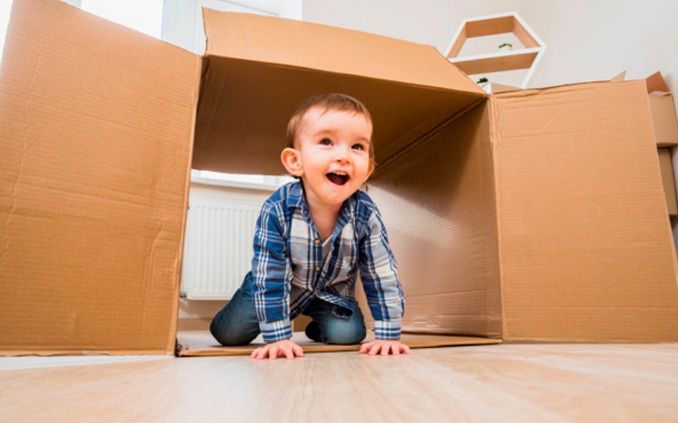 BRINQUEDOS COM CAIXAS DE PAPELÃO